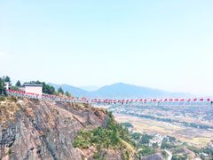-玻璃桥景区石牛寨