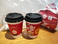 -85度C(生甜甜圈研究工坊·上海平凉店)
