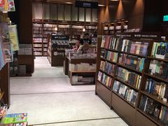 -诚品(信义店)