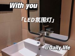 -希岸·轻雅酒店(广州白鹅潭艺术中心花地湾地铁站店)