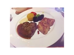 -戈雅法餐厅(世界城广场店)