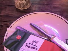 -Famous肥猫墨西哥音乐餐吧(五棵松华熙LIVE店)