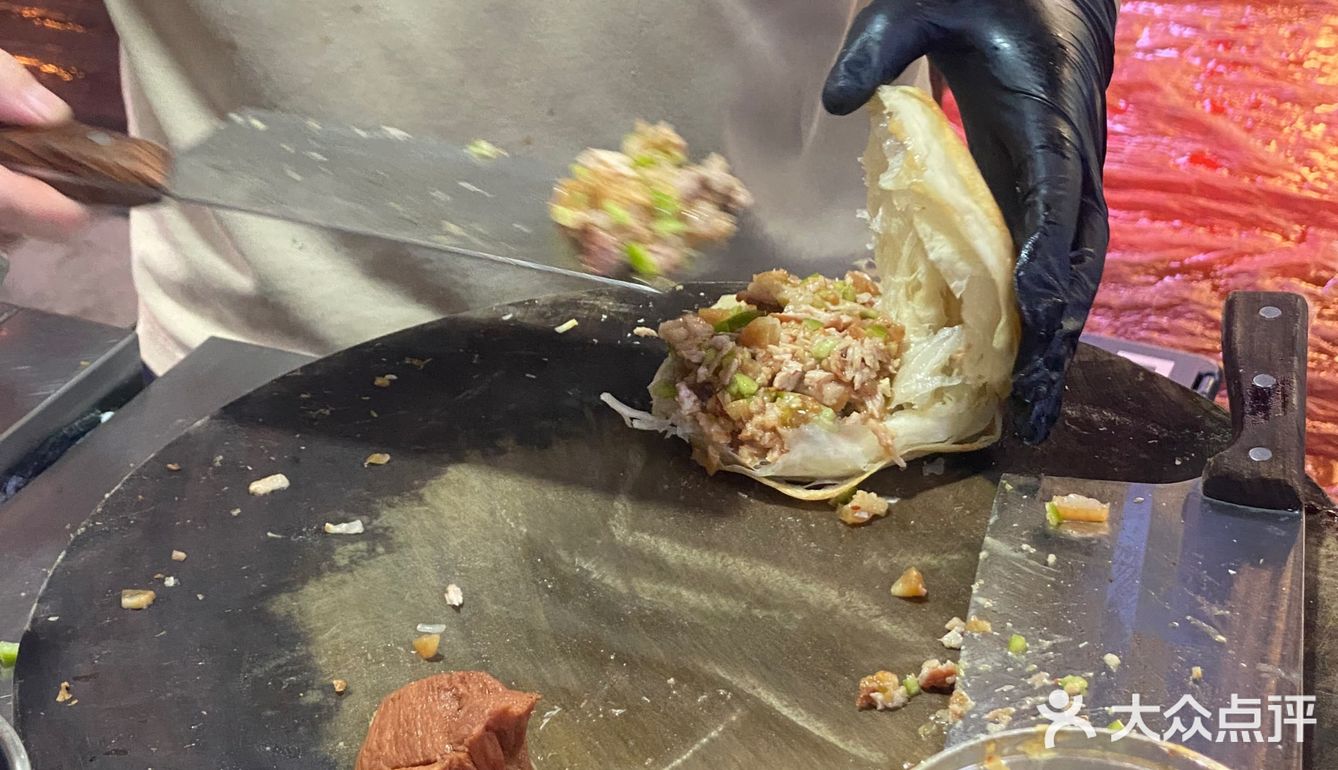 长沙最好吃的肉夹馍竟然是路边摊