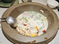 -鲜潭蒸汽石锅鱼(万象前海店)