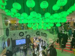 -m豆巧克力世界(上海世茂广场店)