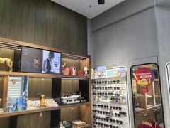 -一代眼镜·蔡司配镜(浦东大拇指广场店)