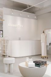 点击看大图 -GODDESS WHITE婚纱礼服(鹏城动力大厦店)