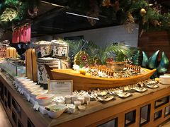 自助取餐区-OPEN開全日自助餐厅·牛肉火锅·海鲜(佛山希尔顿酒店)