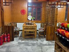 -果松木炭酸菜铜火锅·外婆参鸡汤