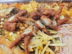 -在巷子里的烤肉店·螺蛳粉烤鱼·牛蛙(和美城店)