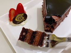 -COVA(平安金融中心店)