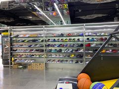 -正火体育(九龙商务中心B座店)