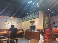 大堂-胜香旺·老柳州螺蛳粉(南百店)
