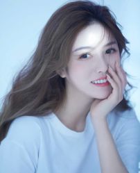 -定格摄影·轻奢定制写真馆