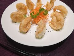 -上海滴水湖皇冠假日酒店