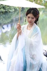 -一揽芳华汉服旗袍体验馆(拙政园店)