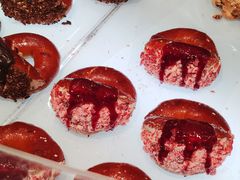 -HOT CRUSH趁热集合·现烤面包(上海环球港店)