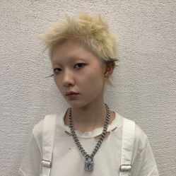 -愉己冥想·护发专门店