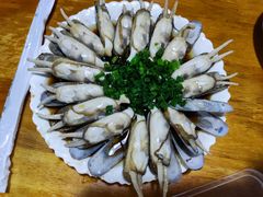 葱油蛏子-温州一家人美食(西木头市店)