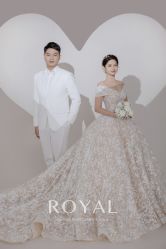 点击看大图 -挪娅婚纱摄影皇家会所