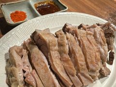 手抓羊腿肉一斤-贯贯吉·清真餐厅(浙江中路店)