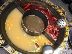 -味舵主重庆火锅(邓尉路店)