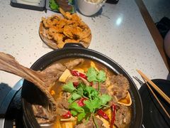 -沪小胖小龙虾(淮海中路旗舰店)