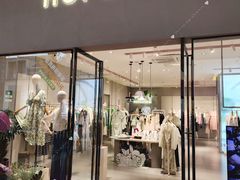 -王府井奥莱临潼小镇(临潼店)