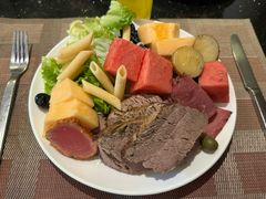 -上海西藏大厦万怡酒店Momo Cafe(徐汇店)