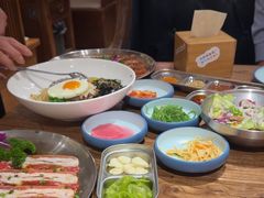 -明洞阿姨·韩式酱蟹烤肉·创意料理(三元桥店)
