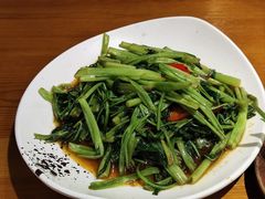 -泰堤坊(淡水体育馆店)