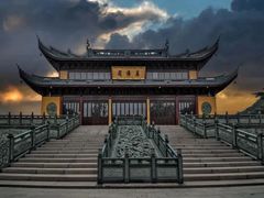-龙华寺