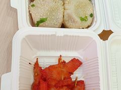 -小杨生煎(金山百联购物中心3楼店)