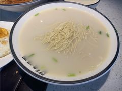 -阿达师傅鱼汤面
