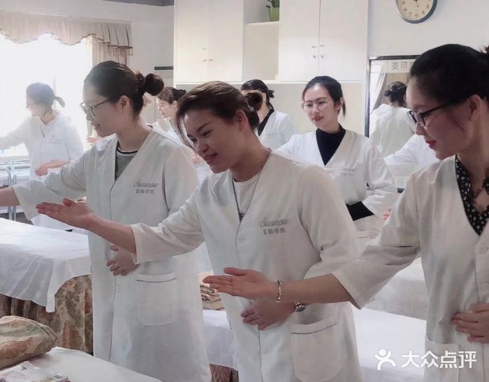 化妆培训_美容培训_美发培训_美甲培训-首脑澳门永利皇宫- 永利皇宫官网- 永利皇宫娱乐城 2025美容美发化妆美甲培训学校