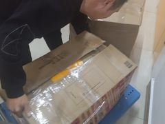 -安东易迷你自助仓储寄存仓库(草桥店)