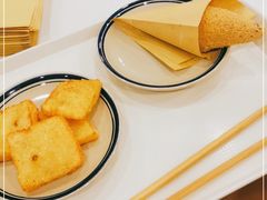 -正南齐北·老街糯米团(洪崖洞店)