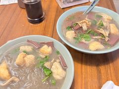 大碗鸭血粉丝-金原鸭血粉丝汤·汤包·脆皮烤鸭(南京博物院店)