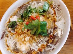 豆腐汤-花悦豆香