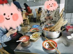 -咏勝锑锅麻辣烫(净居寺路总店)