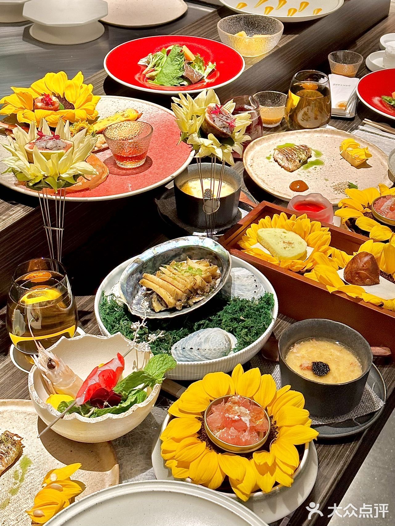 福州这家我很爱氛围感鲜花料理餐厅🌸