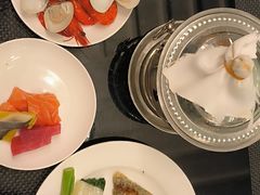 -圣丰索菲特·2 On 988 Café 自助餐厅