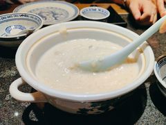 民国美龄粥-南京大牌档(新街口德基广场店)