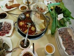 -蒙肥羊·酸汤潮牛·鲜牛肉火锅烤肉自助(岗顶店)