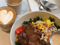 牛肉沙拉能量碗-ZEMOCAFE·FUSION FOOD(西交利物浦店)