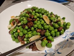 -渝信川菜 · 川味家常菜(财富购物中心店)