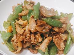 -孙家外婆•长春地标美食新名片(吾悦广场店)