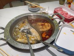 -嘎琉鲜切牛肉自助火锅