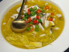 -川流不息·地道川菜·小龙虾(新松江路店)