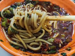 -玲玲米粉·新疆现炒米粉(大十字总店)